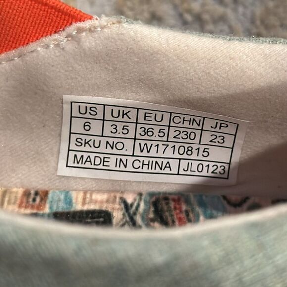 UIN Light Green Toledo X Women comfy light sneakers size 6 NWOT - Picture 11 of 11